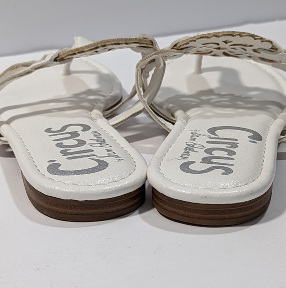 Circus by Sam Edelman CHERRI White Flat Sandals Women's Size 8 M - Picture 9 of 11